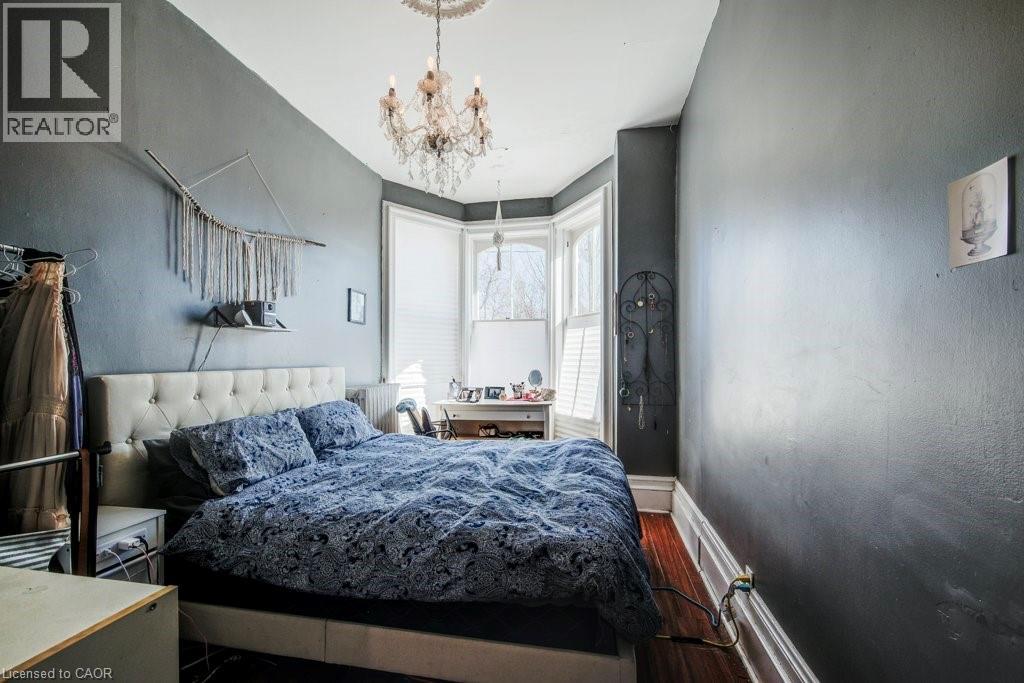 30 BROOK Street thumbnail 33