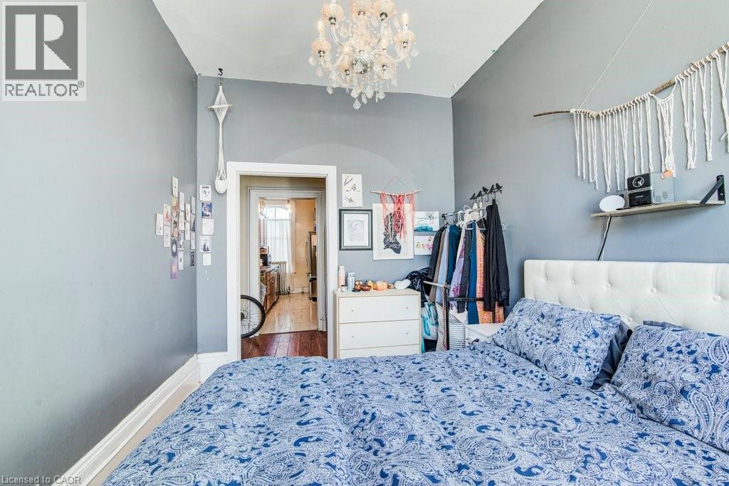 30 BROOK Street thumbnail 34