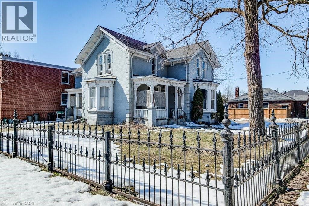 30 BROOK Street thumbnail 4