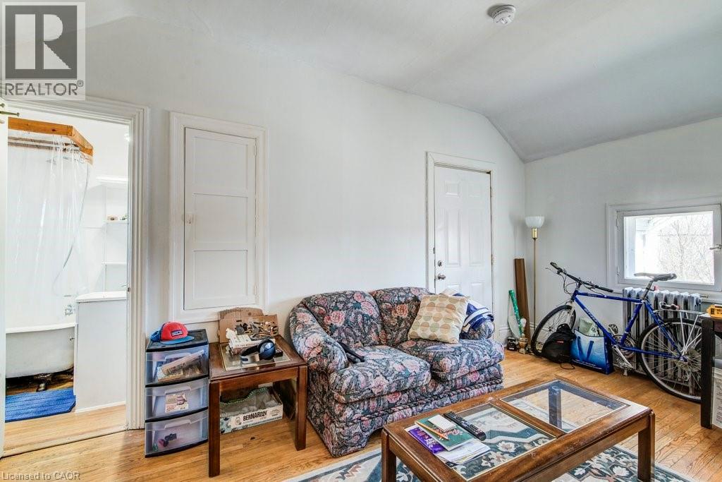 30 BROOK Street thumbnail 40