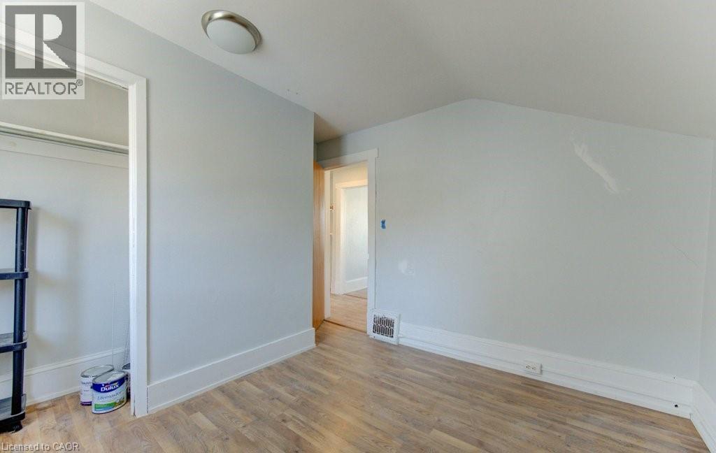 11 SIMCOE Street thumbnail 25