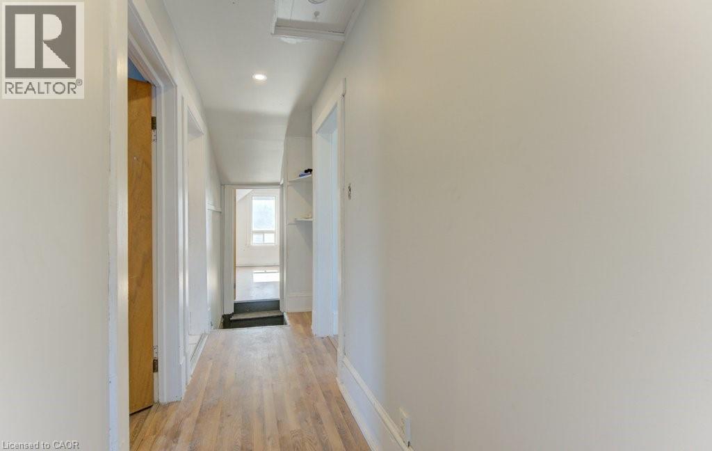 11 SIMCOE Street thumbnail 26