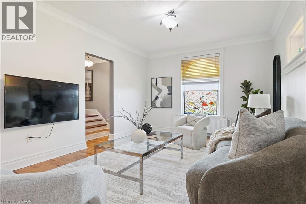 132 QUEEN Street W thumbnail 12