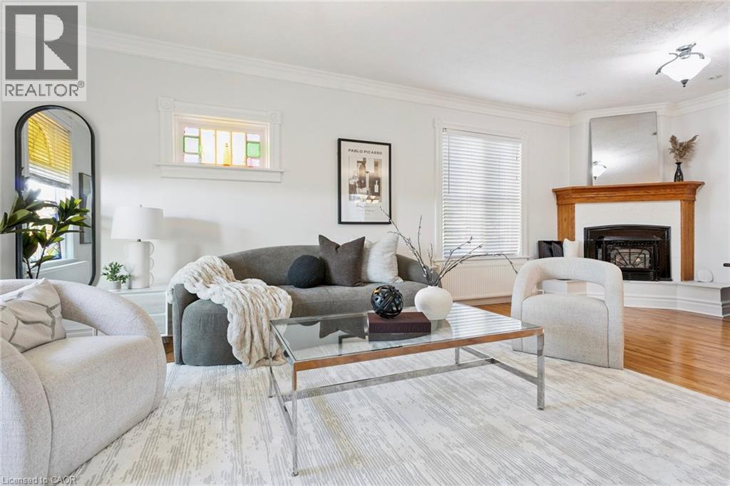 132 QUEEN Street W thumbnail 15