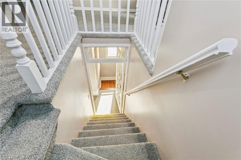 132 QUEEN Street W thumbnail 47