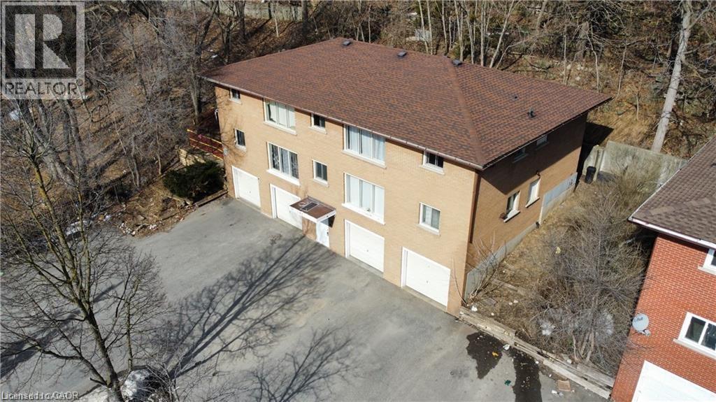 42 MARKET Street thumbnail 4