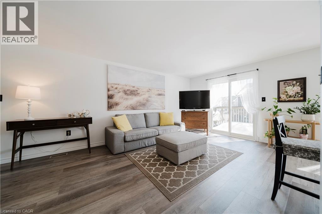 54 GREEN VALLEY Drive Unit# 23 thumbnail 6