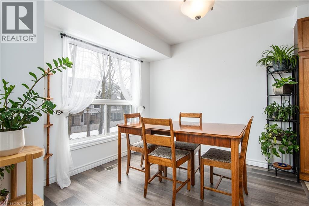 54 GREEN VALLEY Drive Unit# 23 thumbnail 9