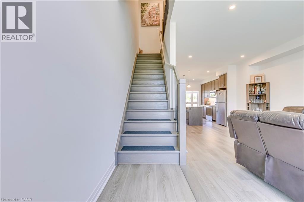 51 SPARROW Avenue Unit# 90 thumbnail 33