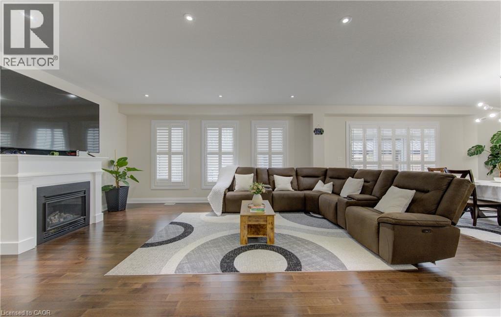 285 SEDGEWOOD Street thumbnail 21