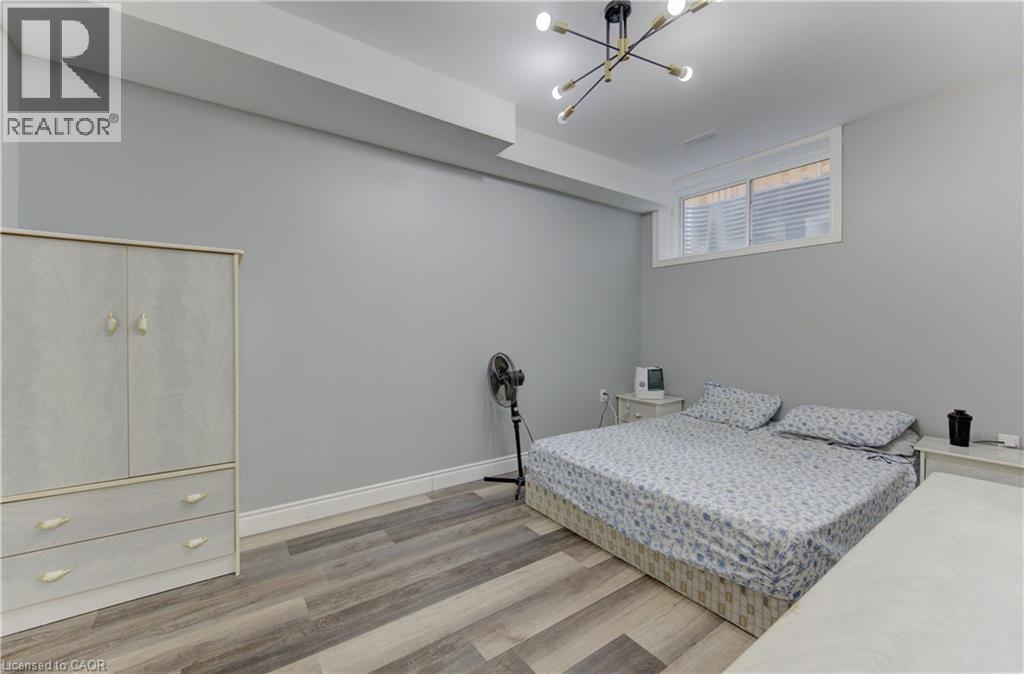 285 SEDGEWOOD Street thumbnail 45