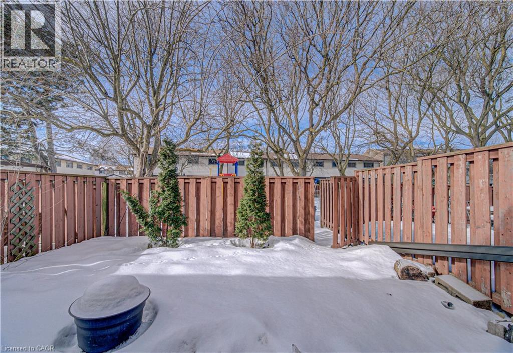 46 CEDARWOODS Crescent Unit# 6 thumbnail 20