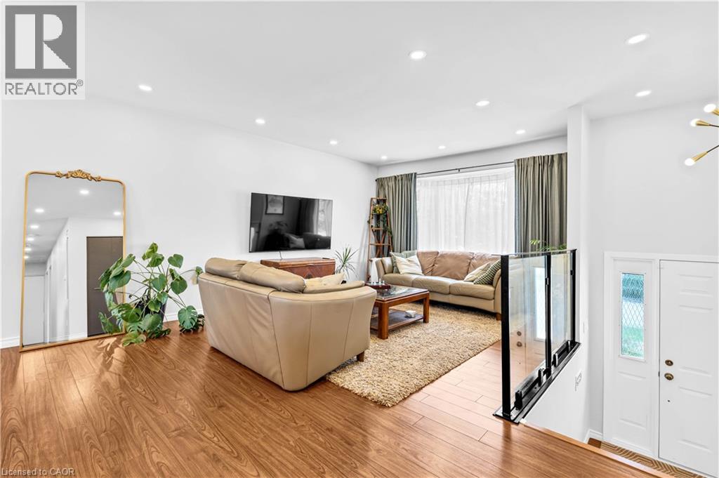 19 KESSELRING Drive thumbnail 6