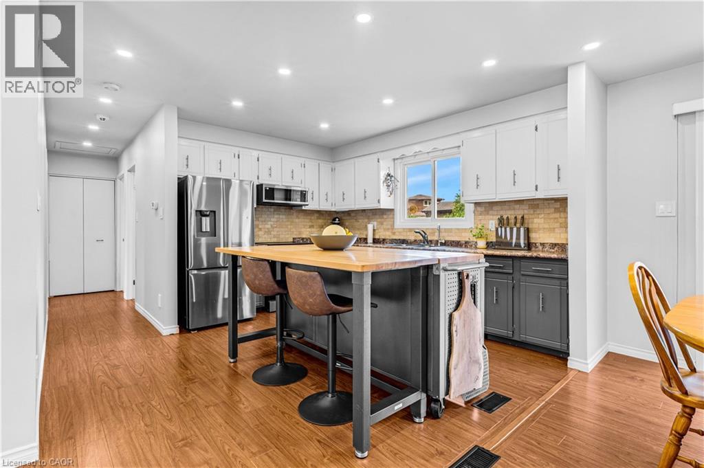 19 KESSELRING Drive thumbnail 8