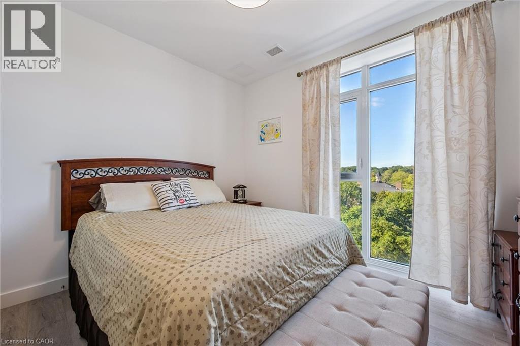 15 GLEBE Street Unit# 902 thumbnail 17