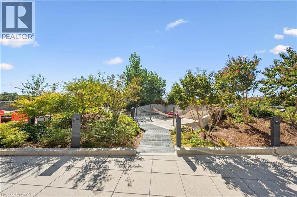 15 GLEBE Street Unit# 902 thumbnail 27