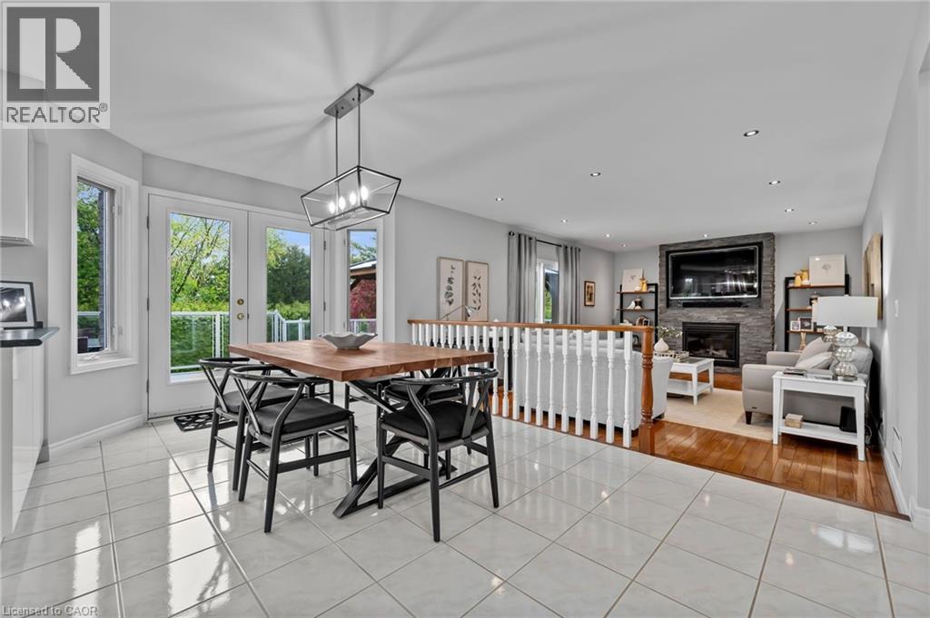 1 BROWN Avenue thumbnail 12