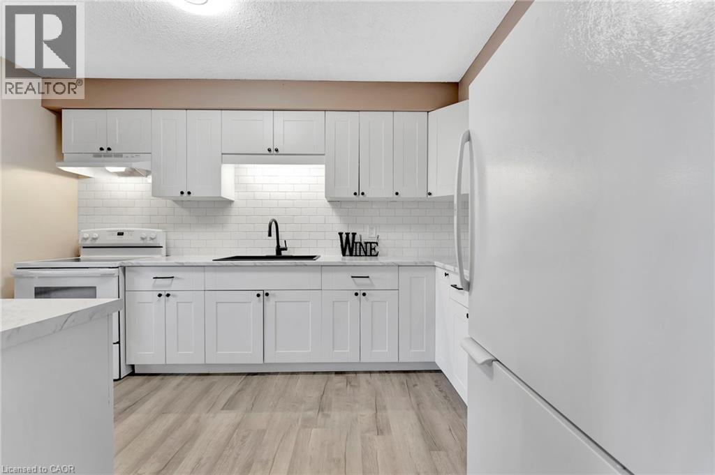 944 CALEDONIAN View Unit# 405 thumbnail 19