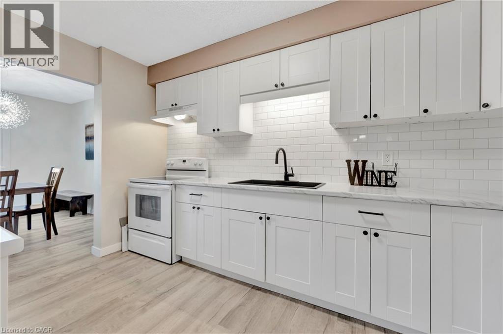 944 CALEDONIAN View Unit# 405 thumbnail 20