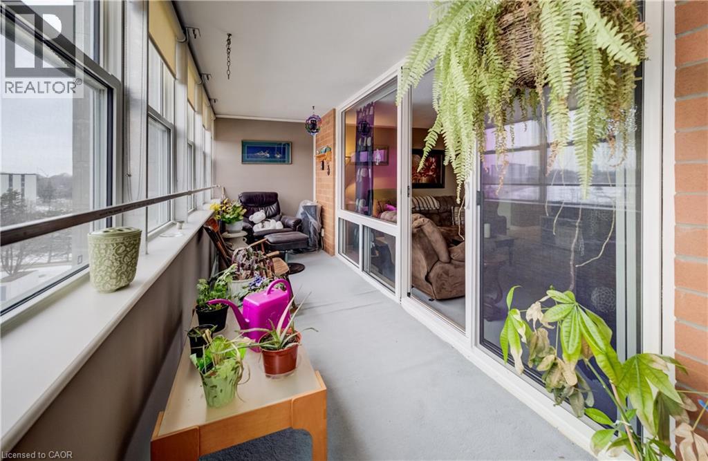 225 HARVARD Place Unit# 911 thumbnail 15