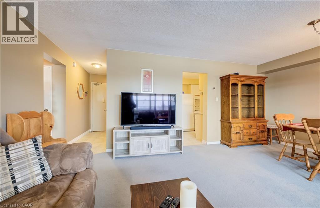 225 HARVARD Place Unit# 911 thumbnail 5