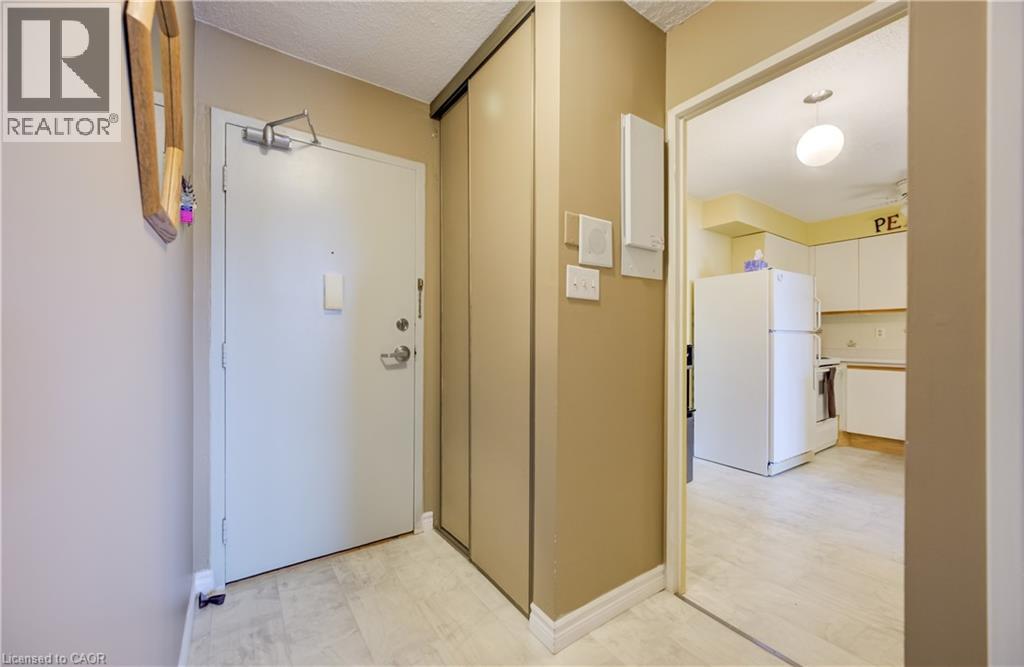 225 HARVARD Place Unit# 911 thumbnail 18