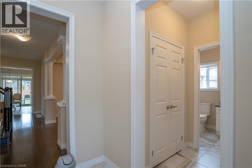 792 SNOWBERRY Court thumbnail 8