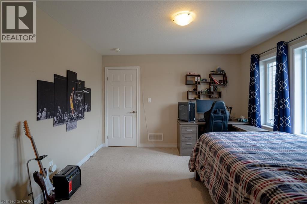 792 SNOWBERRY Court thumbnail 25