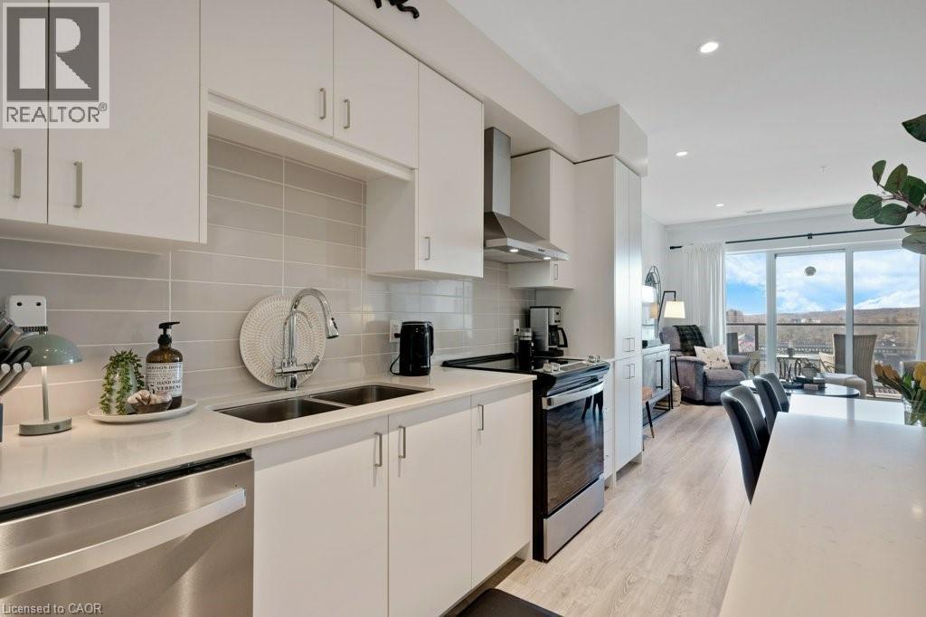 50 GRAND Avenue S Unit# 712 thumbnail 11