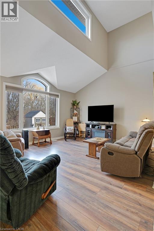 214 SNYDERS Road E Unit# 4 thumbnail 12