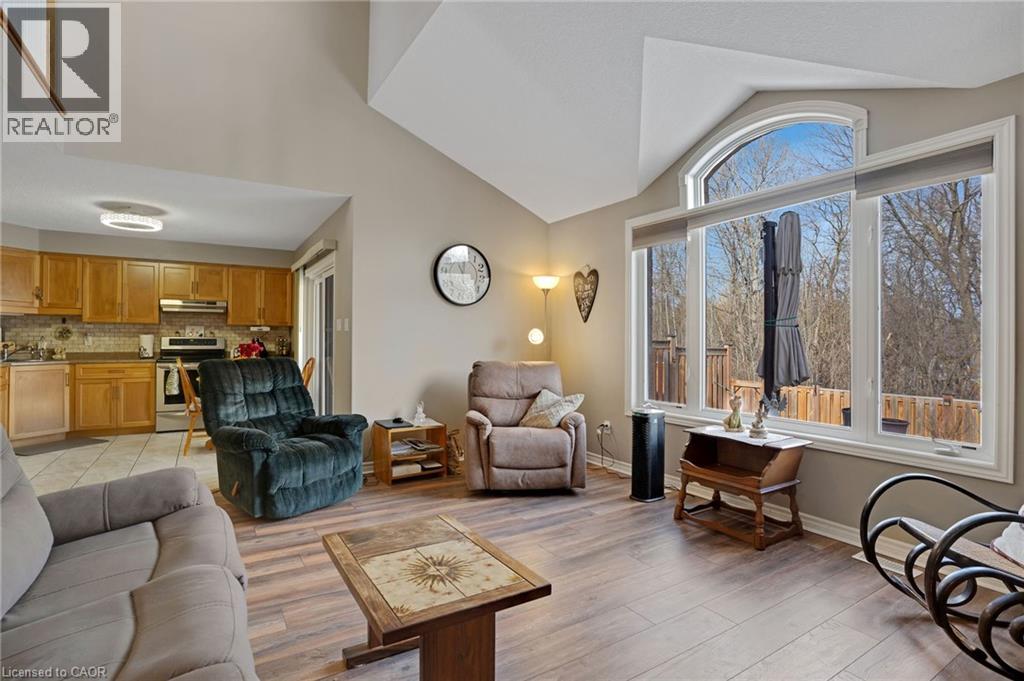 214 SNYDERS Road E Unit# 4 thumbnail 13