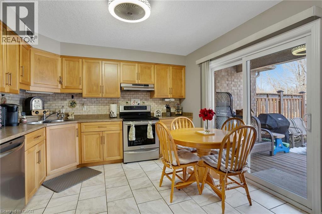 214 SNYDERS Road E Unit# 4 thumbnail 15