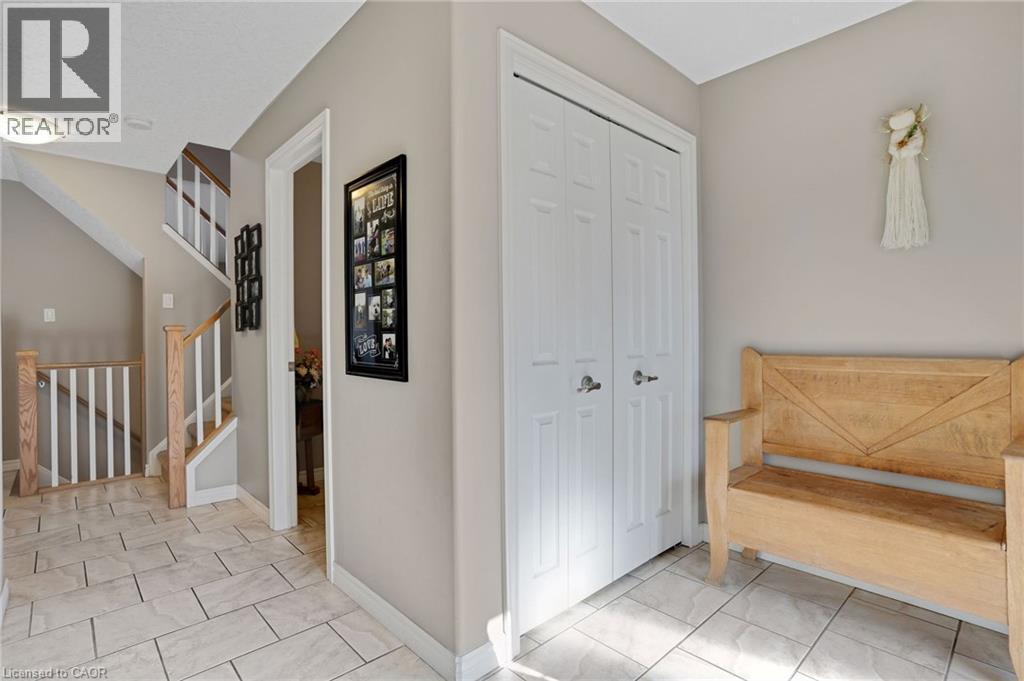 214 SNYDERS Road E Unit# 4 thumbnail 4