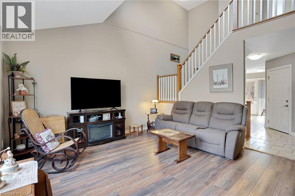 214 SNYDERS Road E Unit# 4 thumbnail 9