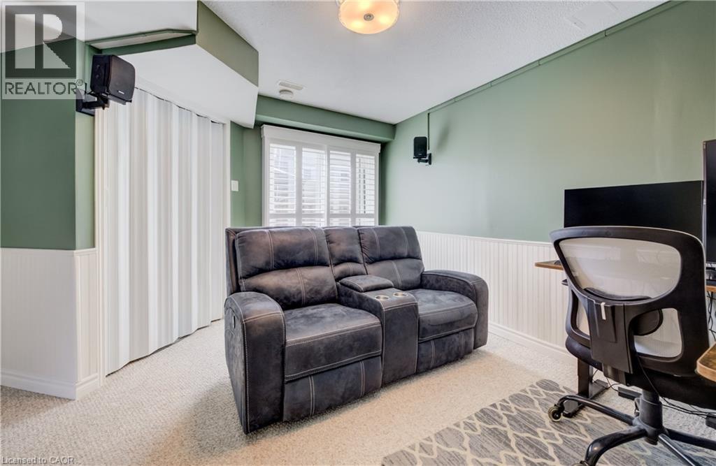 60 ELMSDALE Drive Unit# 11 thumbnail 7