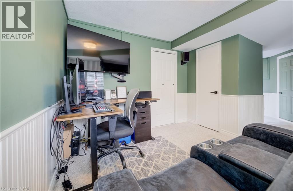 60 ELMSDALE Drive Unit# 11 thumbnail 8