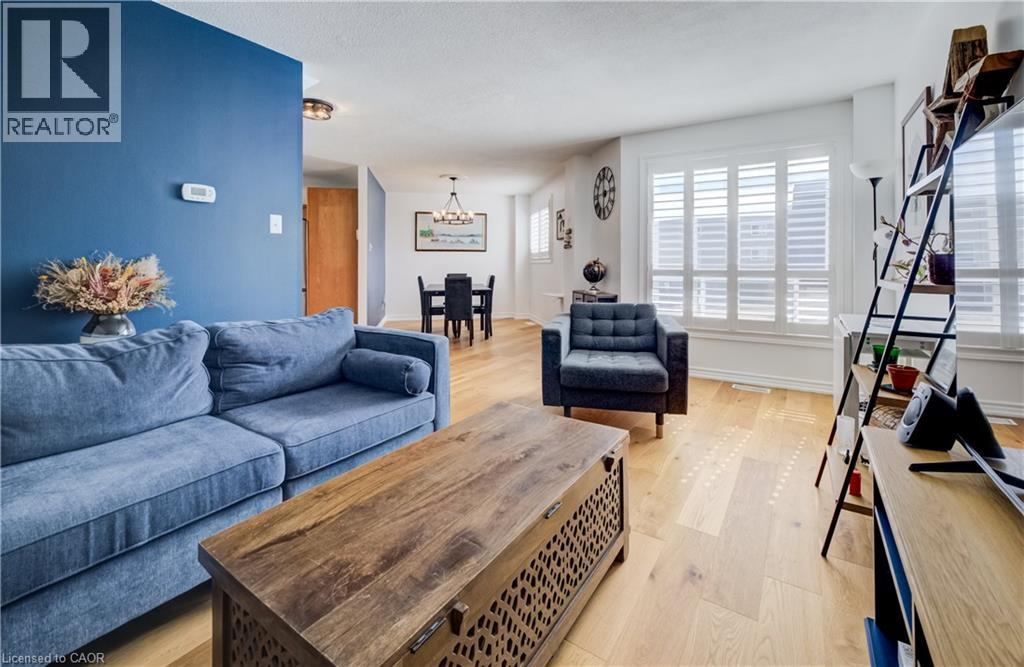 60 ELMSDALE Drive Unit# 11 thumbnail 22