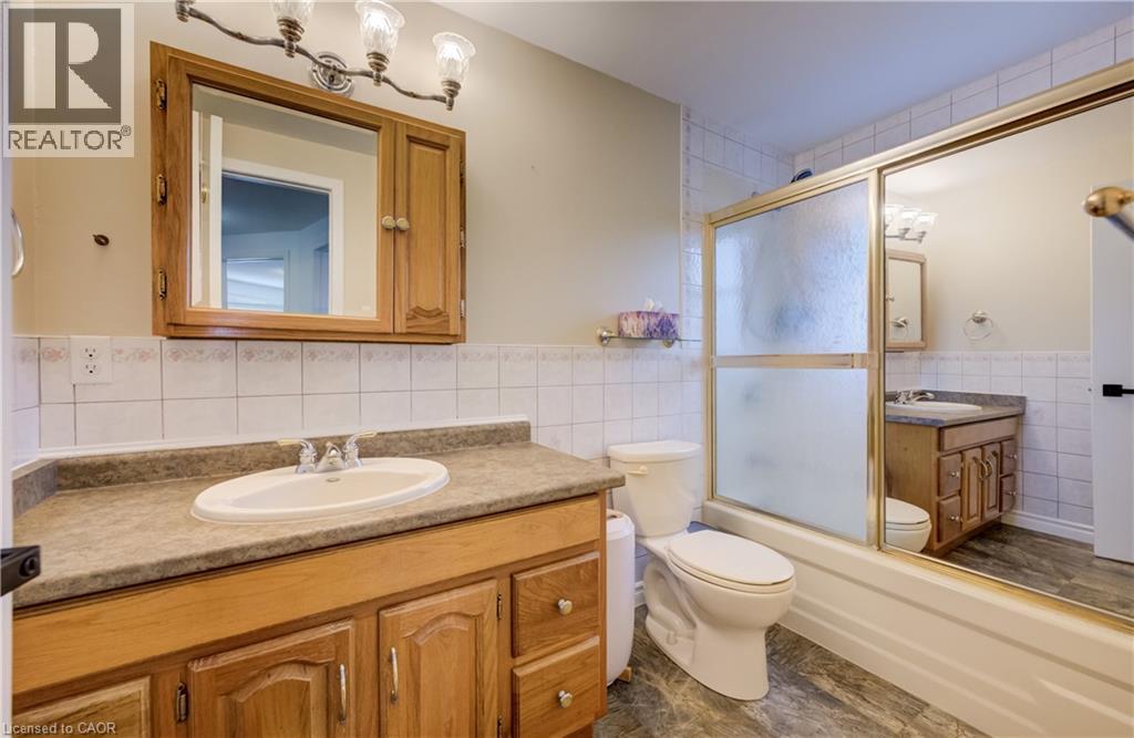 60 ELMSDALE Drive Unit# 11 thumbnail 31