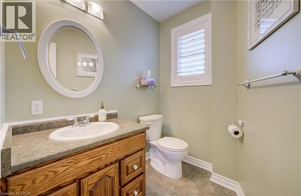 60 ELMSDALE Drive Unit# 11 thumbnail 24