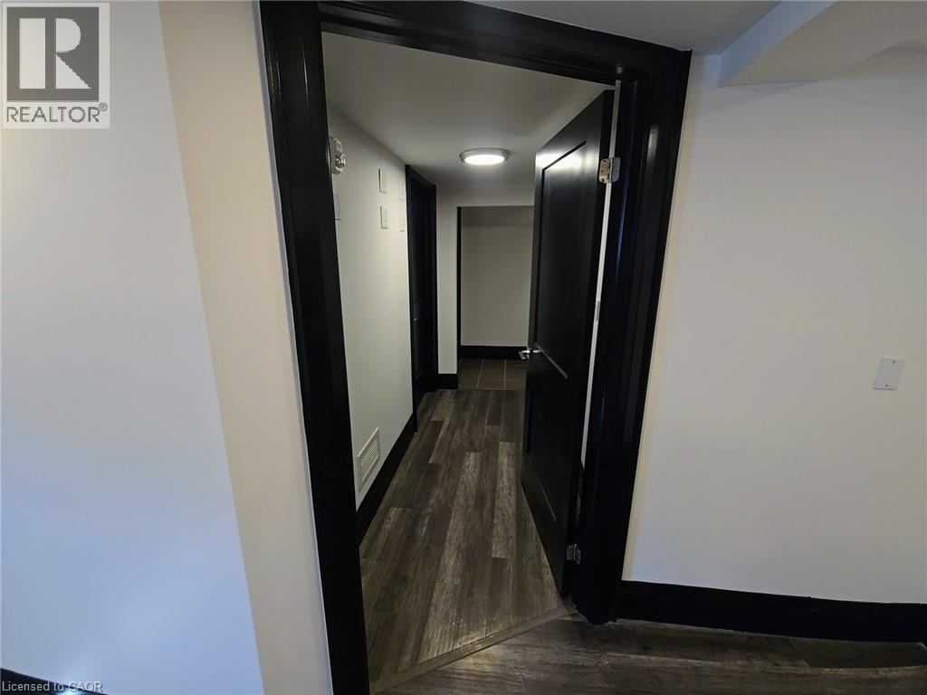 226 SAMUELSON Street thumbnail 28