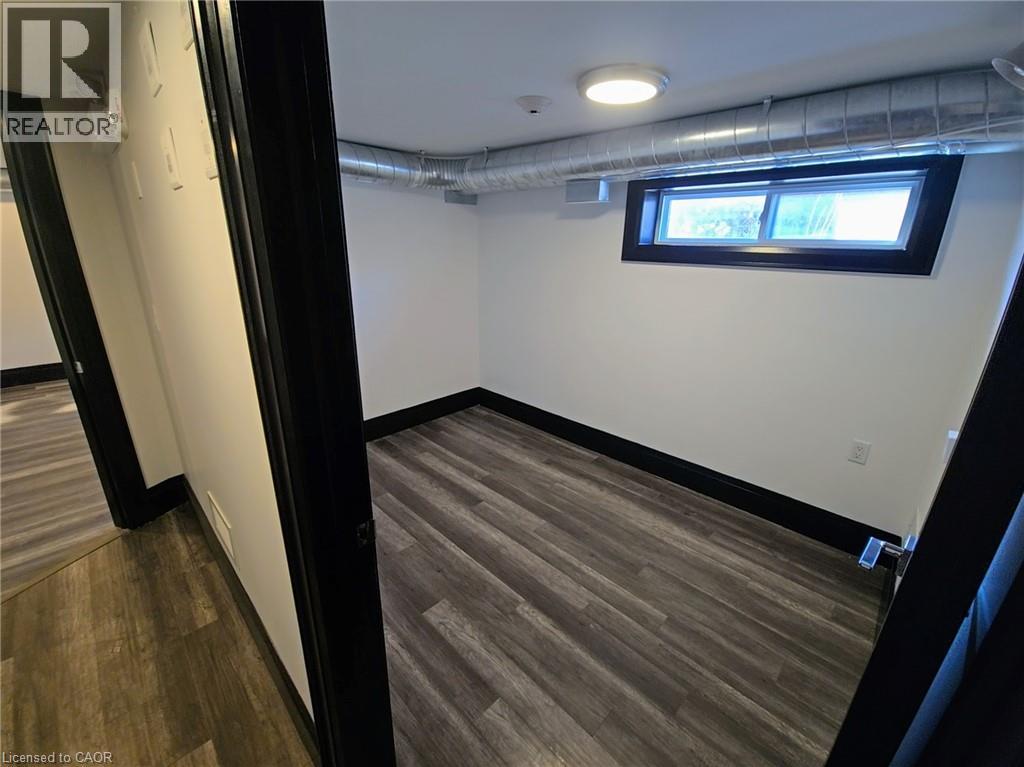 226 SAMUELSON Street thumbnail 29