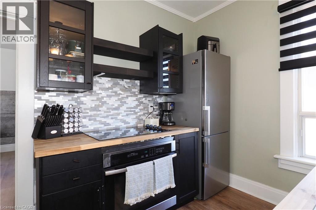 19 PAISLEY Heights thumbnail 16