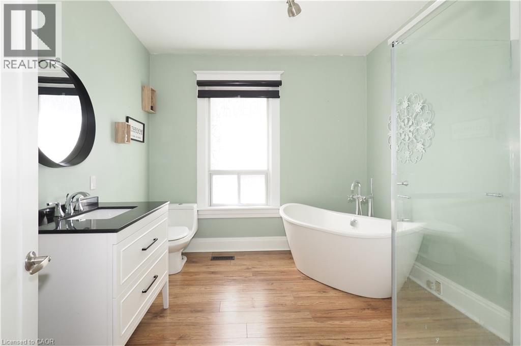 19 PAISLEY Heights thumbnail 27