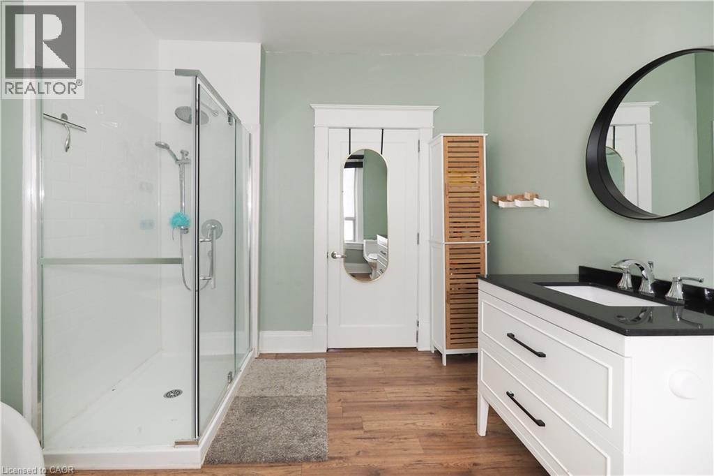 19 PAISLEY Heights thumbnail 30