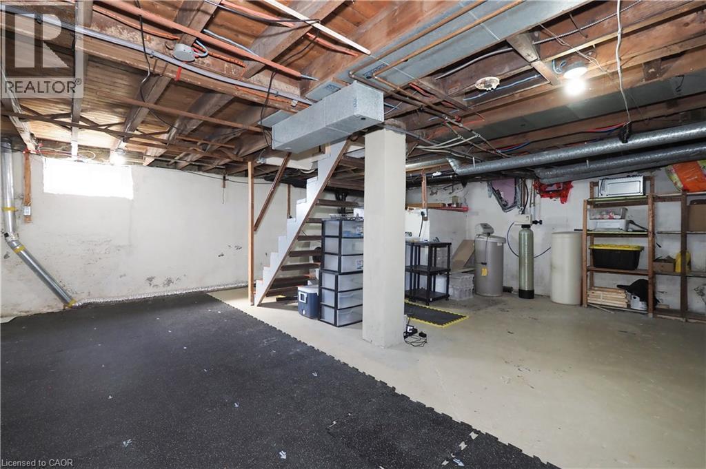 19 PAISLEY Heights thumbnail 35