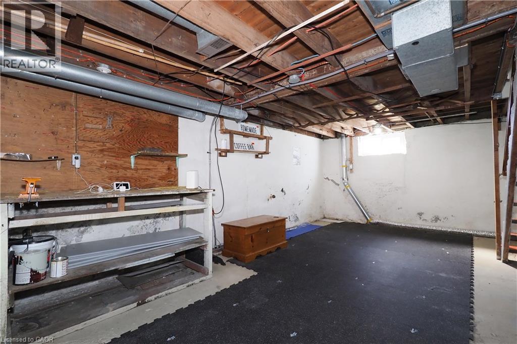 19 PAISLEY Heights thumbnail 36