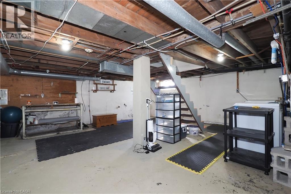 19 PAISLEY Heights thumbnail 37