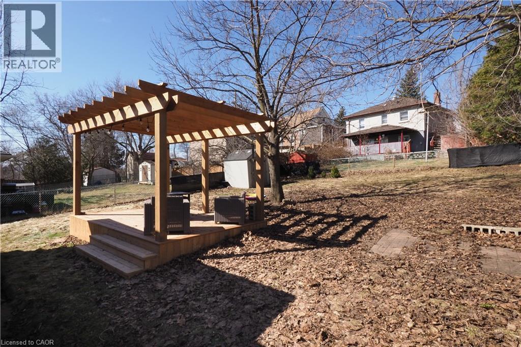 19 PAISLEY Heights thumbnail 41