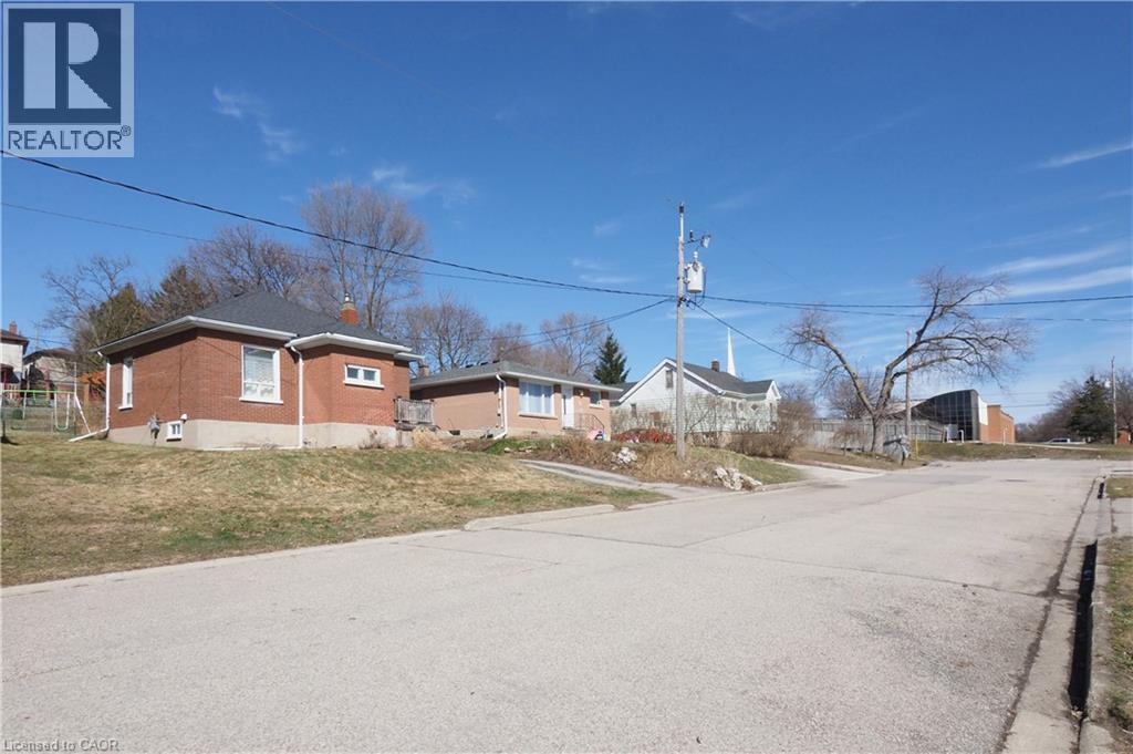 19 PAISLEY Heights thumbnail 5