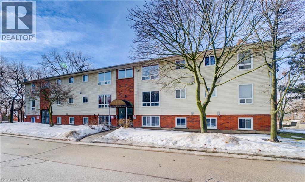 119 CEDAR Street S Unit# 15 thumbnail 2